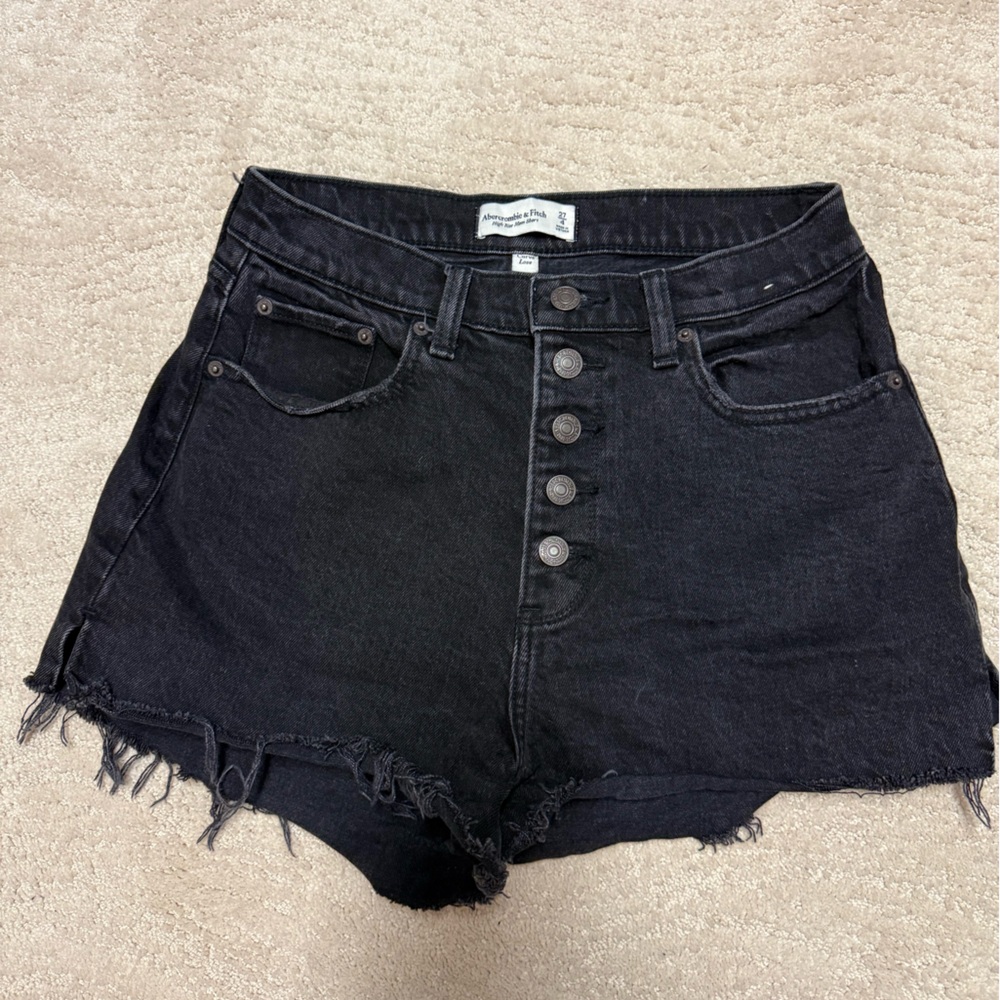 Abercrombie & Fitch Black High-Waist Frayed Shorts